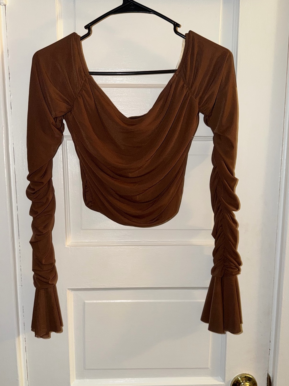 Fashion Nova Brown Off-Shoulder Ruched Long Sleeve Top – Size Large